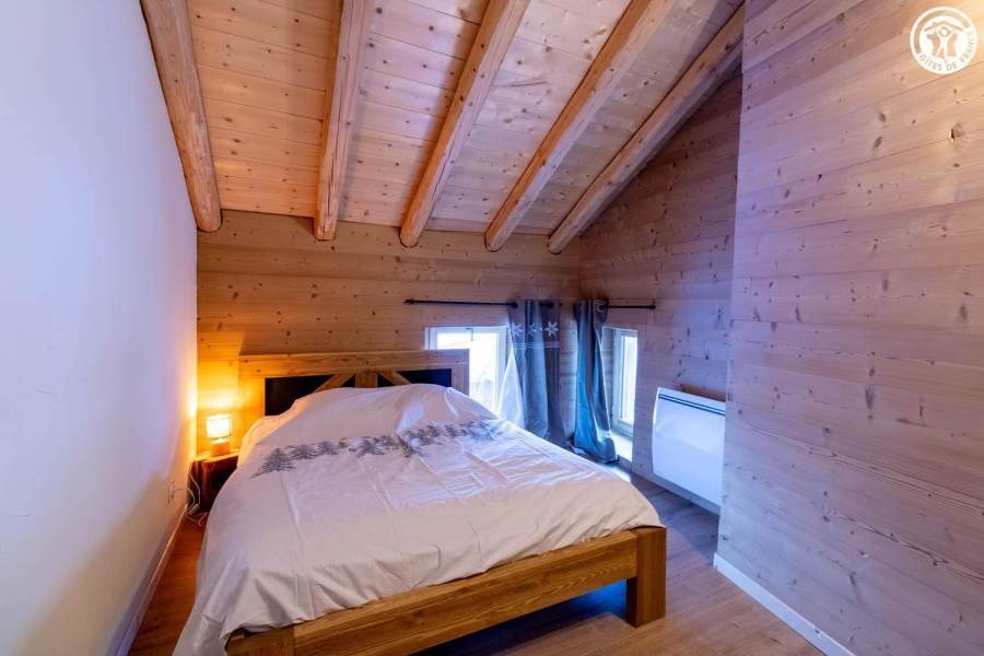 Gîtes de France N°73G40206 (LA MAISON BLEUE - Le Lagopède)