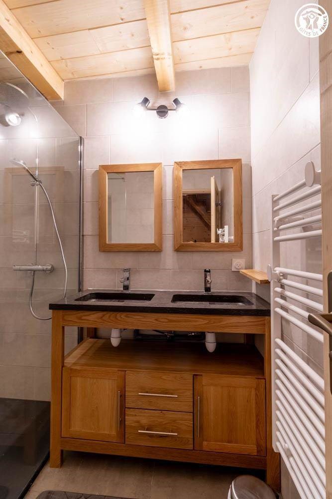 Gîtes de France N°73G40206 (LA MAISON BLEUE - Le Lagopède)