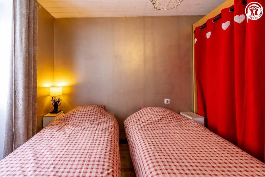 Gîtes de France N°73G40209 (LE GABION)