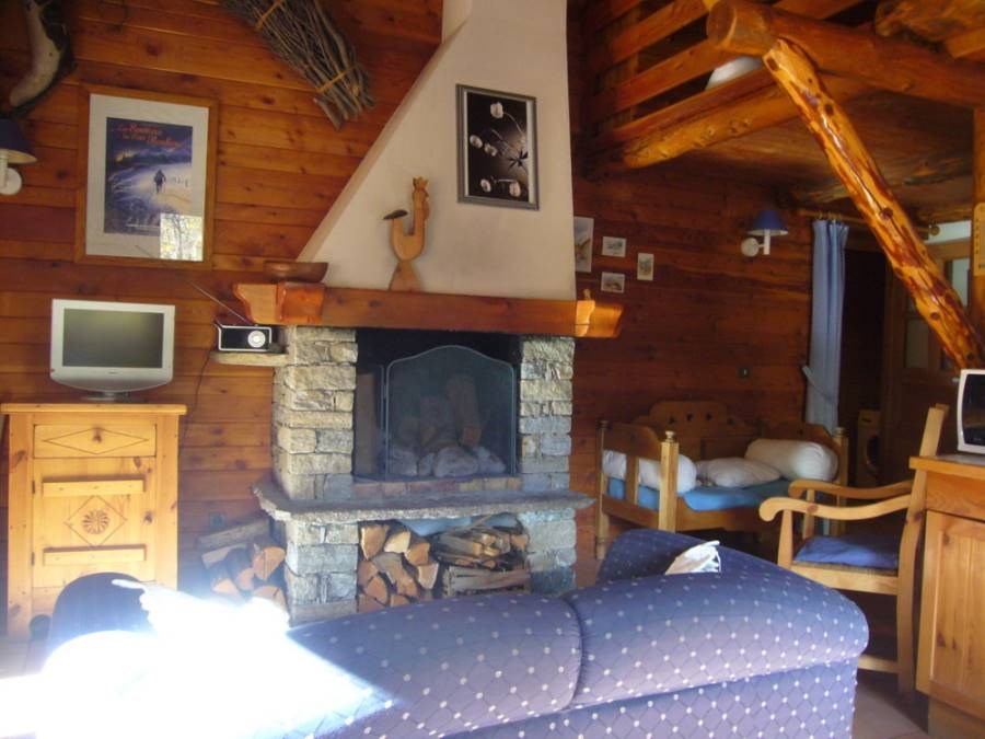 Gîtes de France N°73G47166 (LES ABEILLOS  - LE DORGAIL)