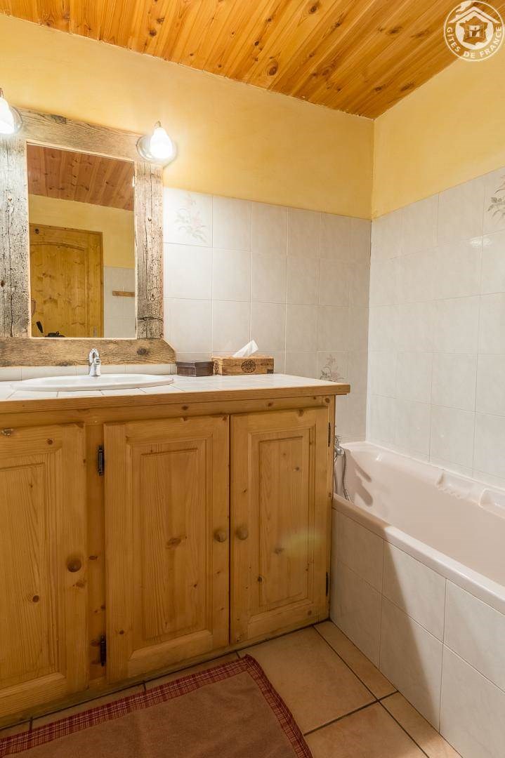 Gîtes de France N°73G47189 (CHALET LE NÉVÉ - TETRA LYRE)