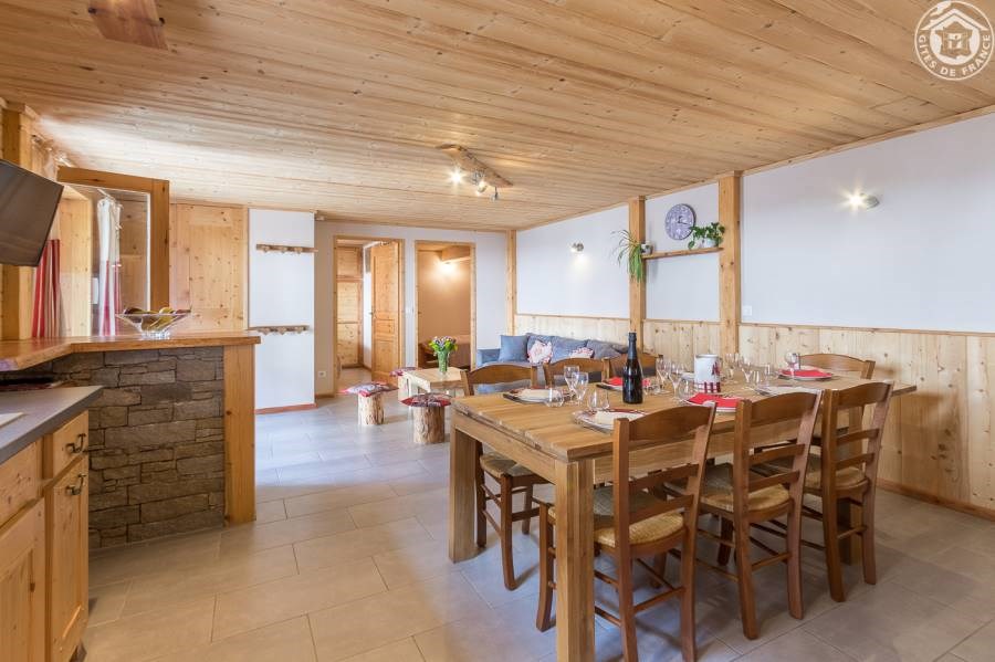 Gîtes de France N°73G47199 (CHALET LES ECRINS)