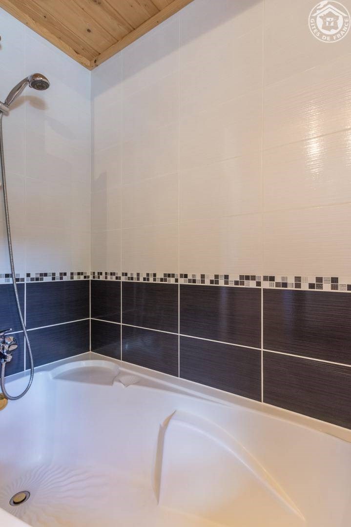 Gîtes de France N°73G47199 (CHALET LES ECRINS)