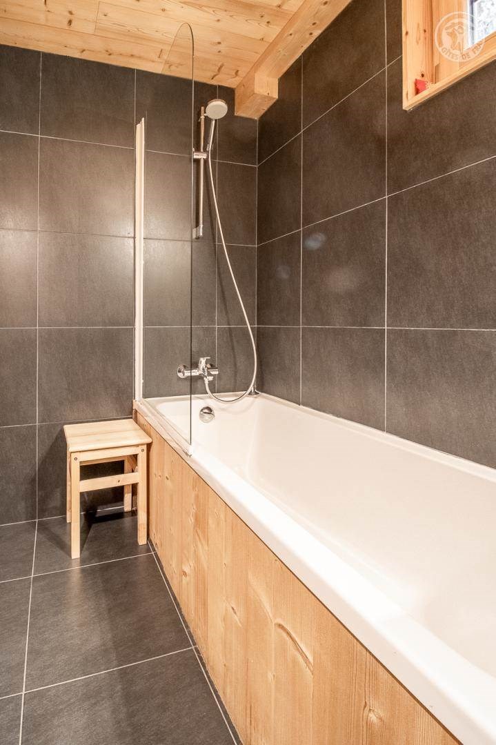 Gîtes de France N°73G47213 (CHALET 1962)