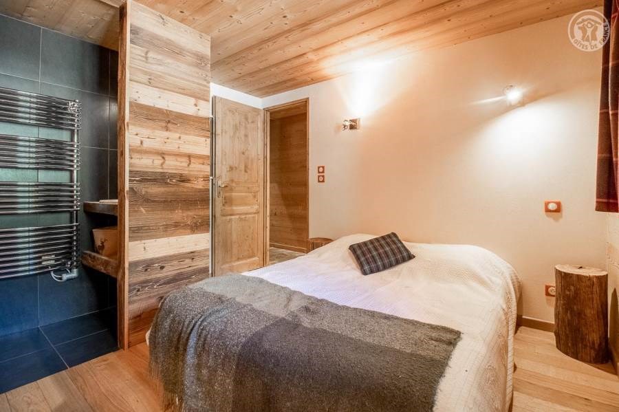 Gîtes de France N°73G47213 (CHALET 1962)