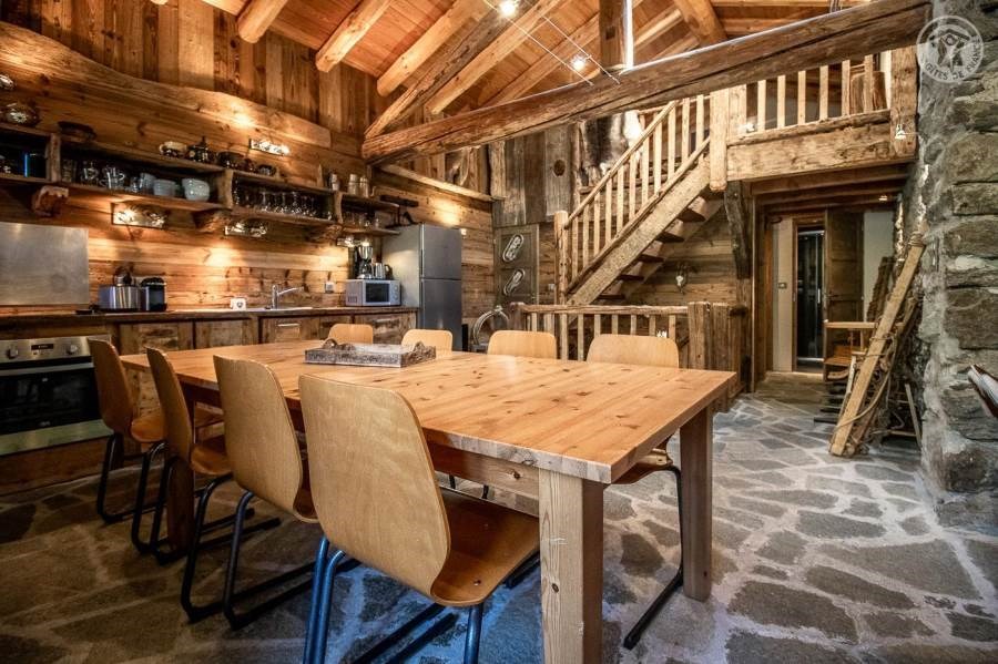 Gîtes de France N°73G47213 (CHALET 1962)