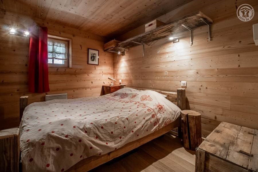 Gîtes de France N°73G47213 (CHALET 1962)