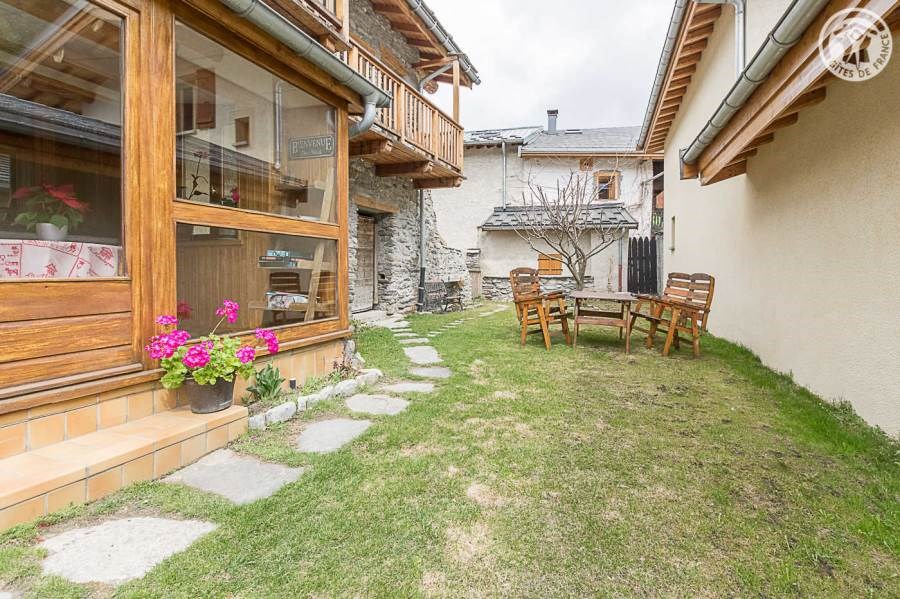 Gîtes de France N°73G56103 (LE BOUQUETIN)