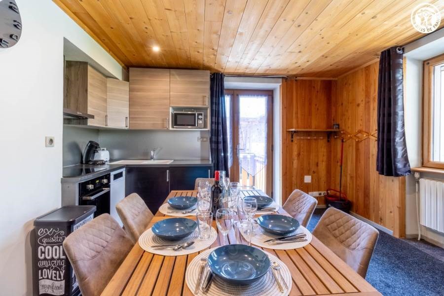 Gîtes de France N°73G56104 (LE BÛCHER)