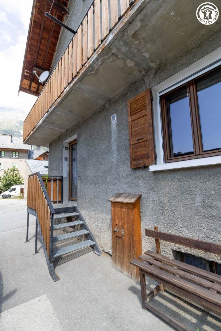 Gîtes de France N°73G56104 (LE BÛCHER)