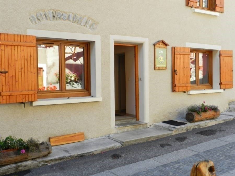 Gîtes de France N°73G56121 (LA PARRACHEE)