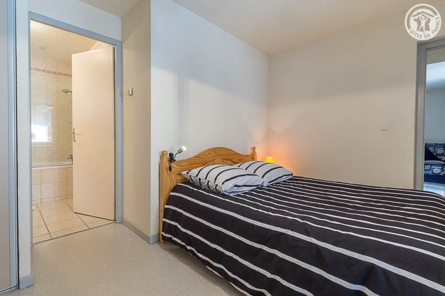 Gîtes de France N°73G56122 (LONGECOTE)