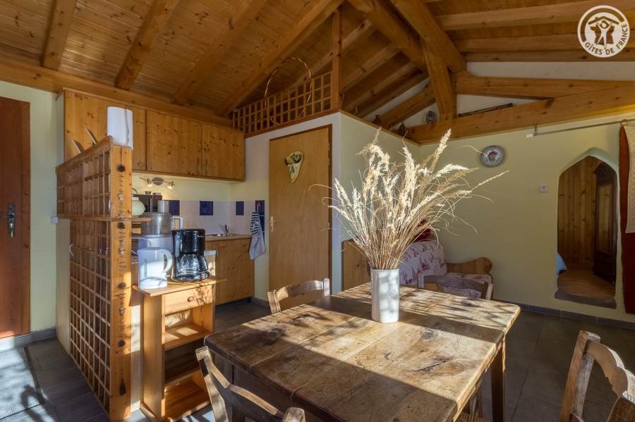 Gîtes de France N°73G56141 (LA PETITE GRIVE MUSICIENNE)