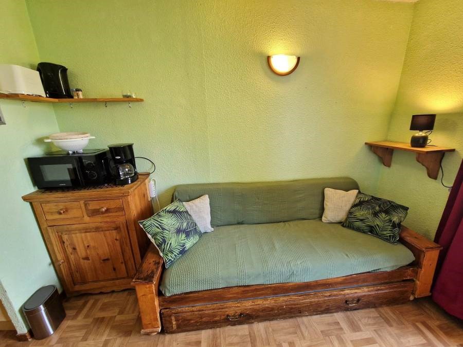 CHALET CLUB