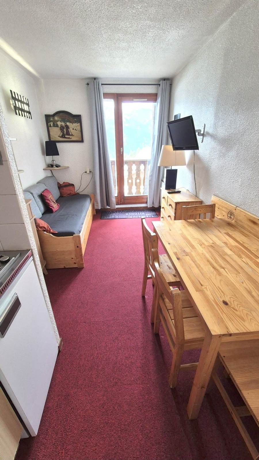 CHALET CLUB