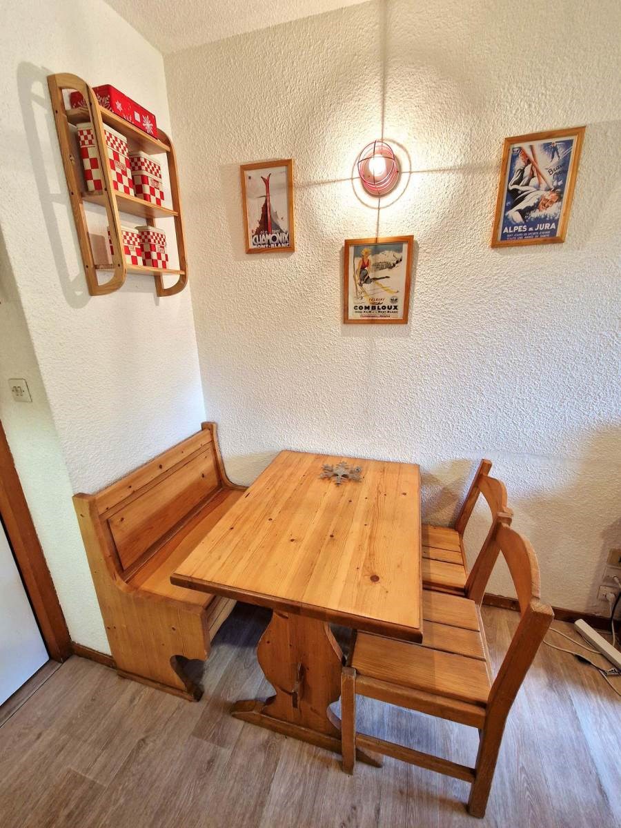 CHALET CLUB