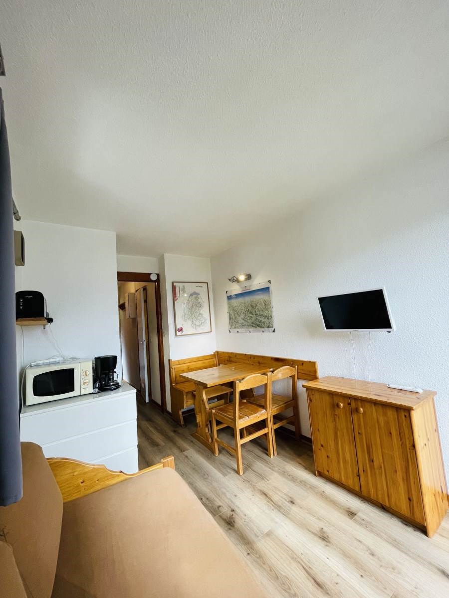 CHALET CLUB