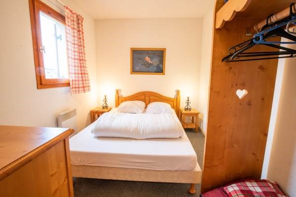 BELVEDERE BUSSEROLES