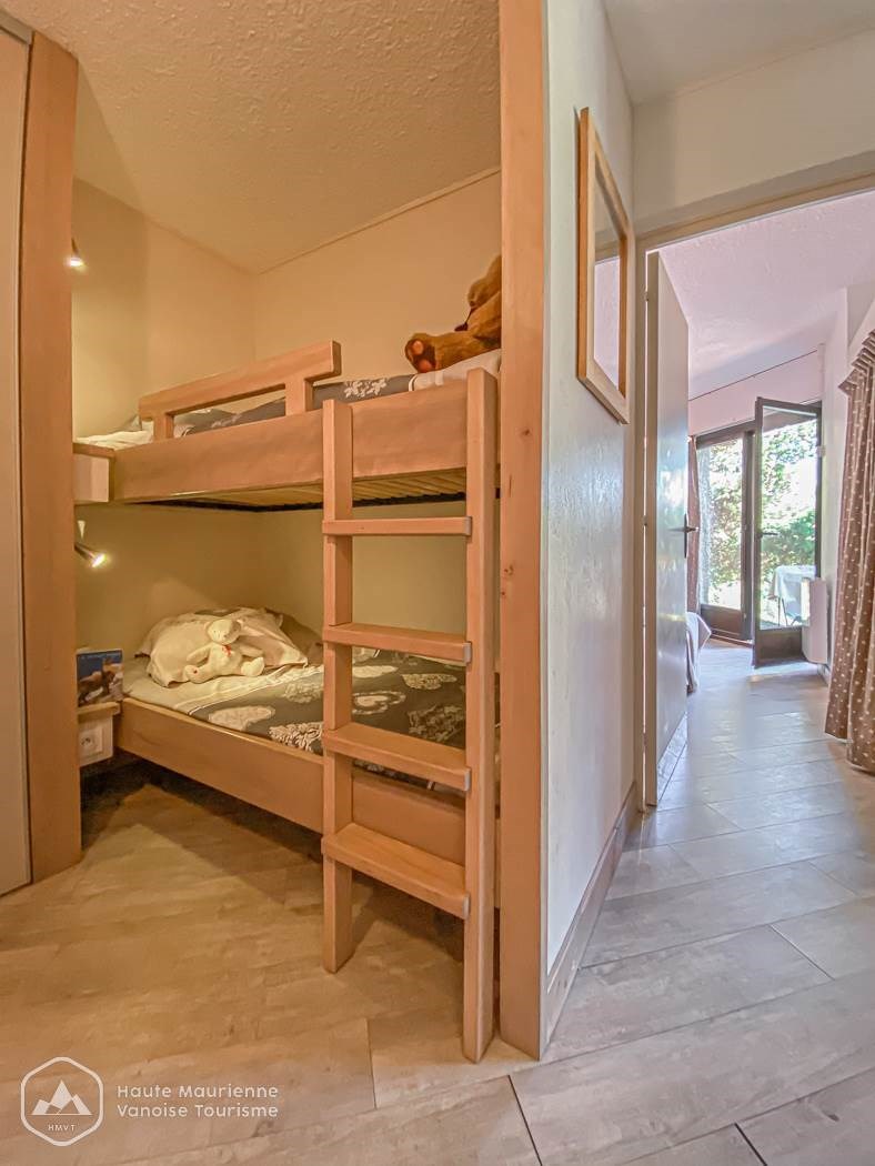 LES CHALETS DE LA PYRAMIDE