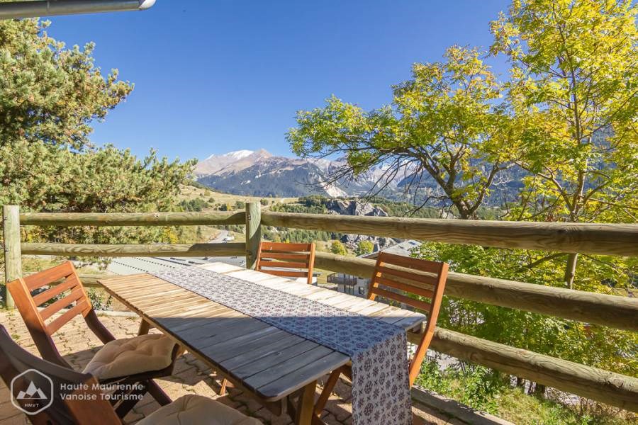 LES CHALETS DE LA PYRAMIDE