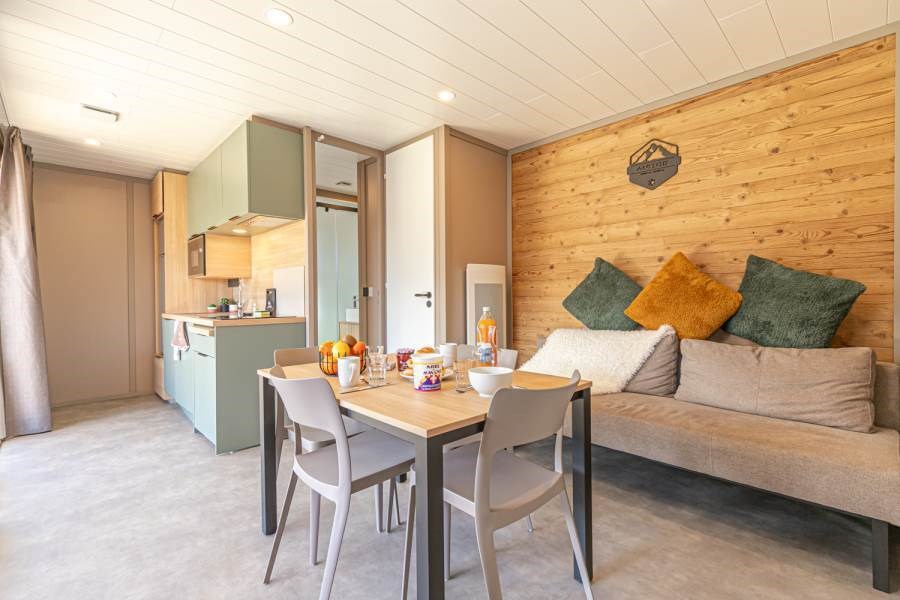 CAMPING LA BUIDONNIERE***