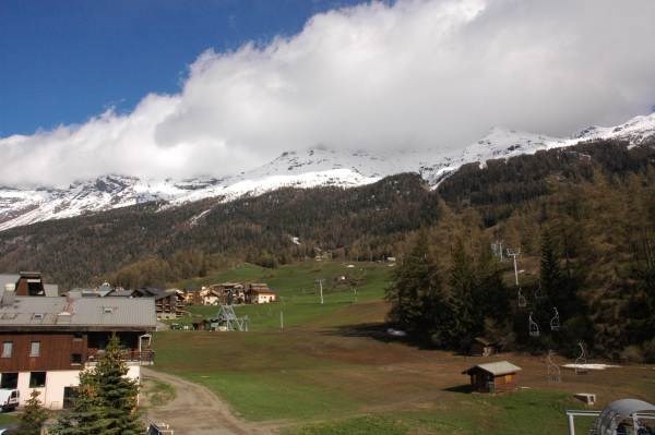PIED DE PISTES
