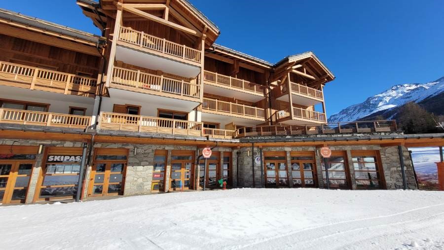 LES CHALET DE FLAMBEAU