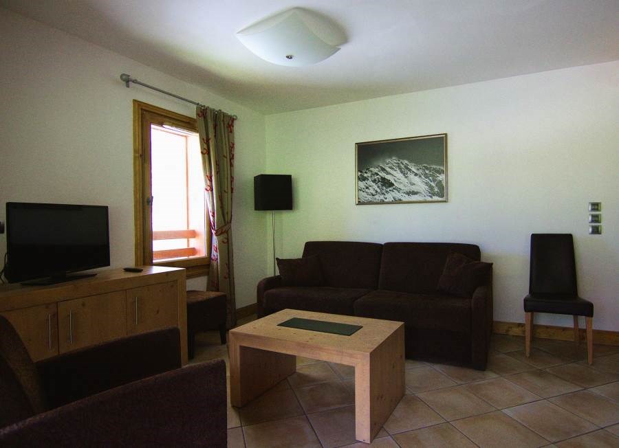 LES CHALET DE FLAMBEAU