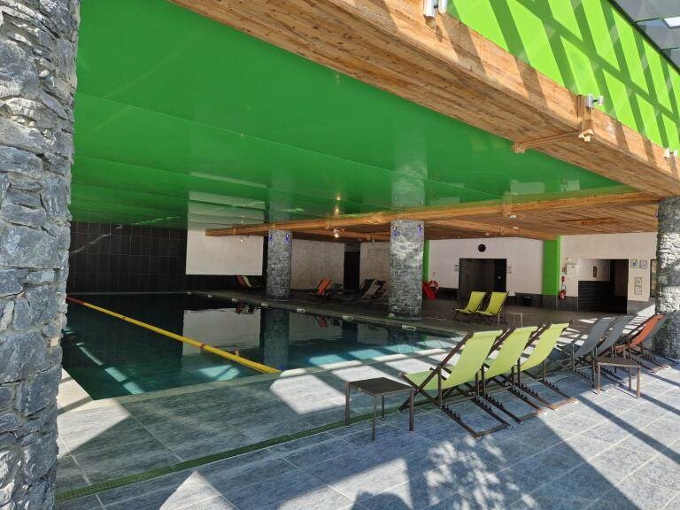 LES CHALET DE FLAMBEAU