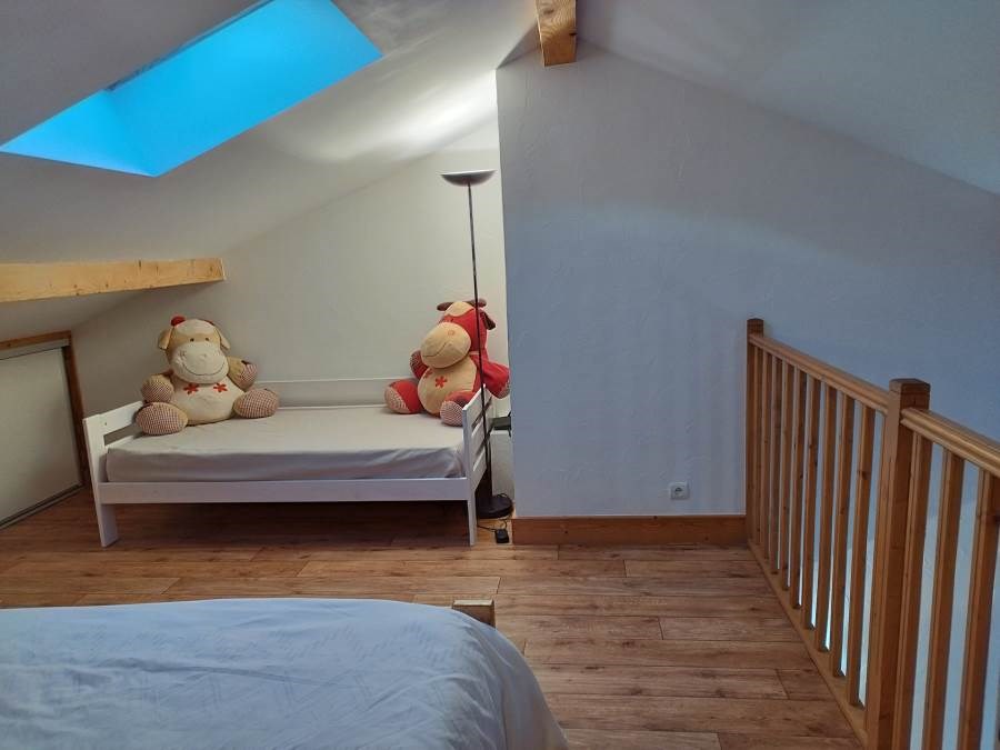 LANSLEVILLARD QUARTIER EGLISE