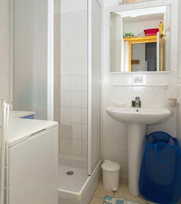  Lesage Xavier Françoise - Le Petit Mont Cenis - Apt B16