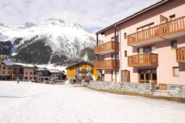  Lesage Xavier Françoise - Le Petit Mont Cenis - Apt B16