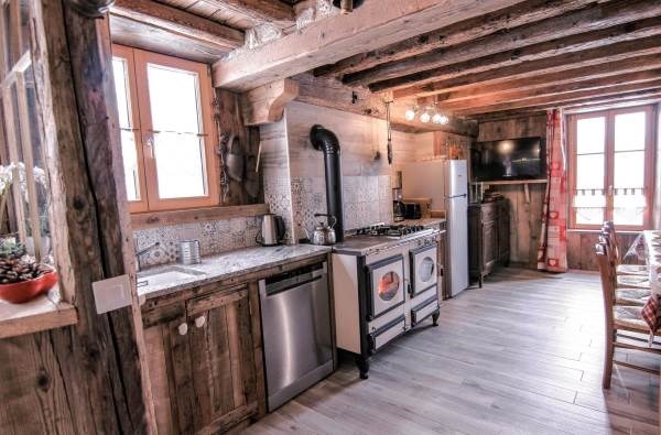 La Villa du Doron - le Chardon Bleu apt 8 à 10 personnes