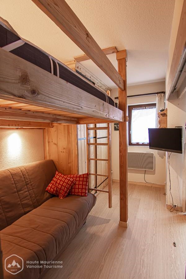 Dedenis Sylvie - Les Campanules - Apt 30F