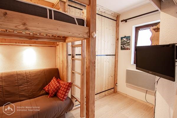 Dedenis Sylvie - Les Campanules - Apt 30F