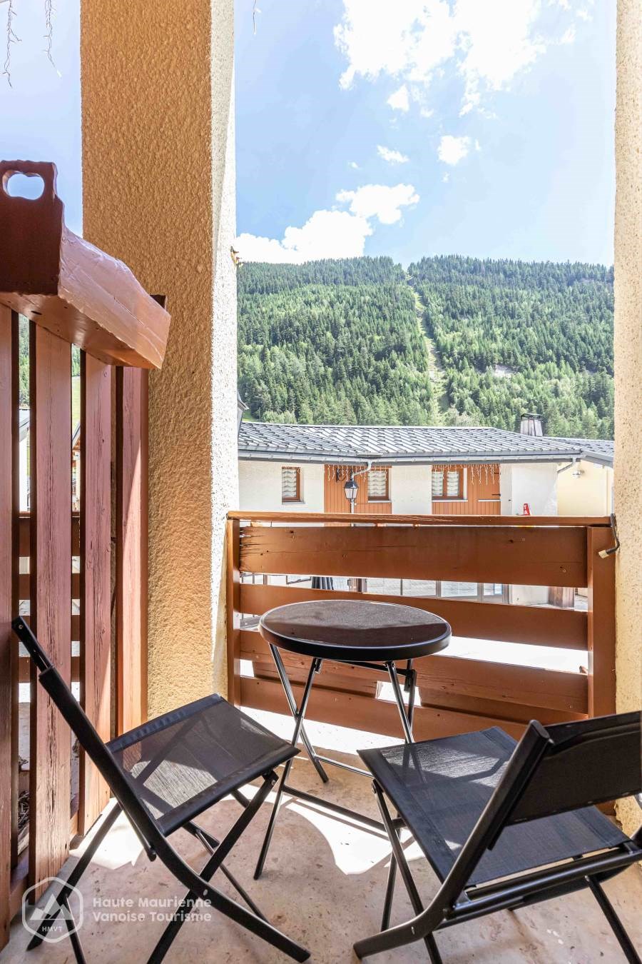 Jean-Marie et Anne - Le Village - n°39