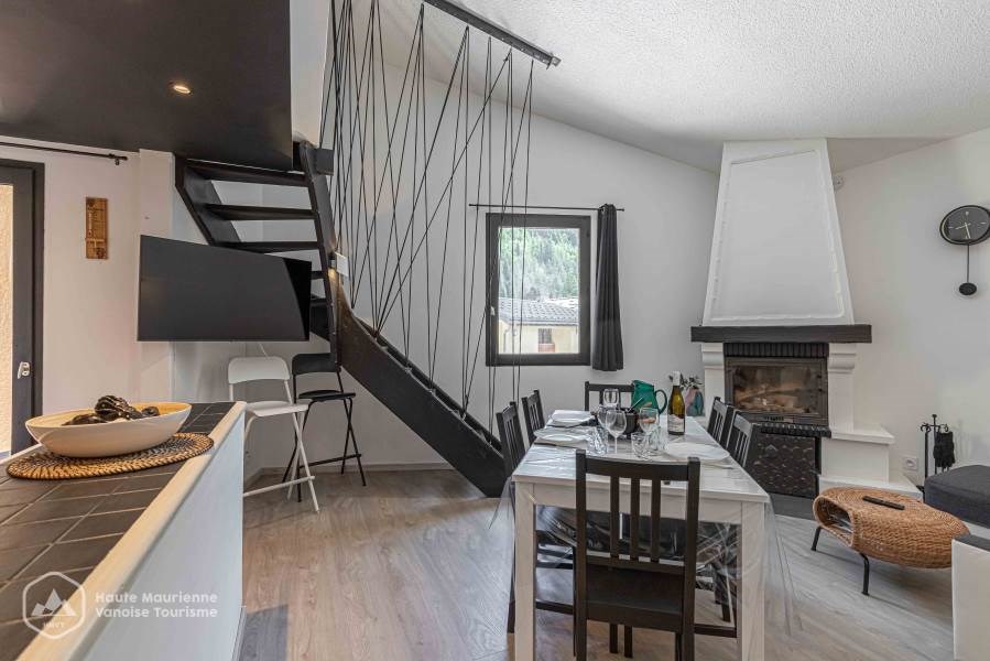 Jean-Marie et Anne - Le Village - n°39