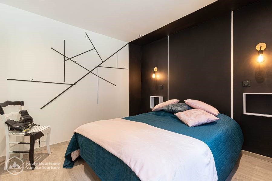 Jean-Marie et Anne - Le Village - n°39