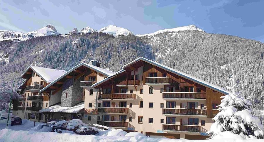 LA TURRA - Appt. 4/6pers - Piscine-Sauna, pied des pistes   