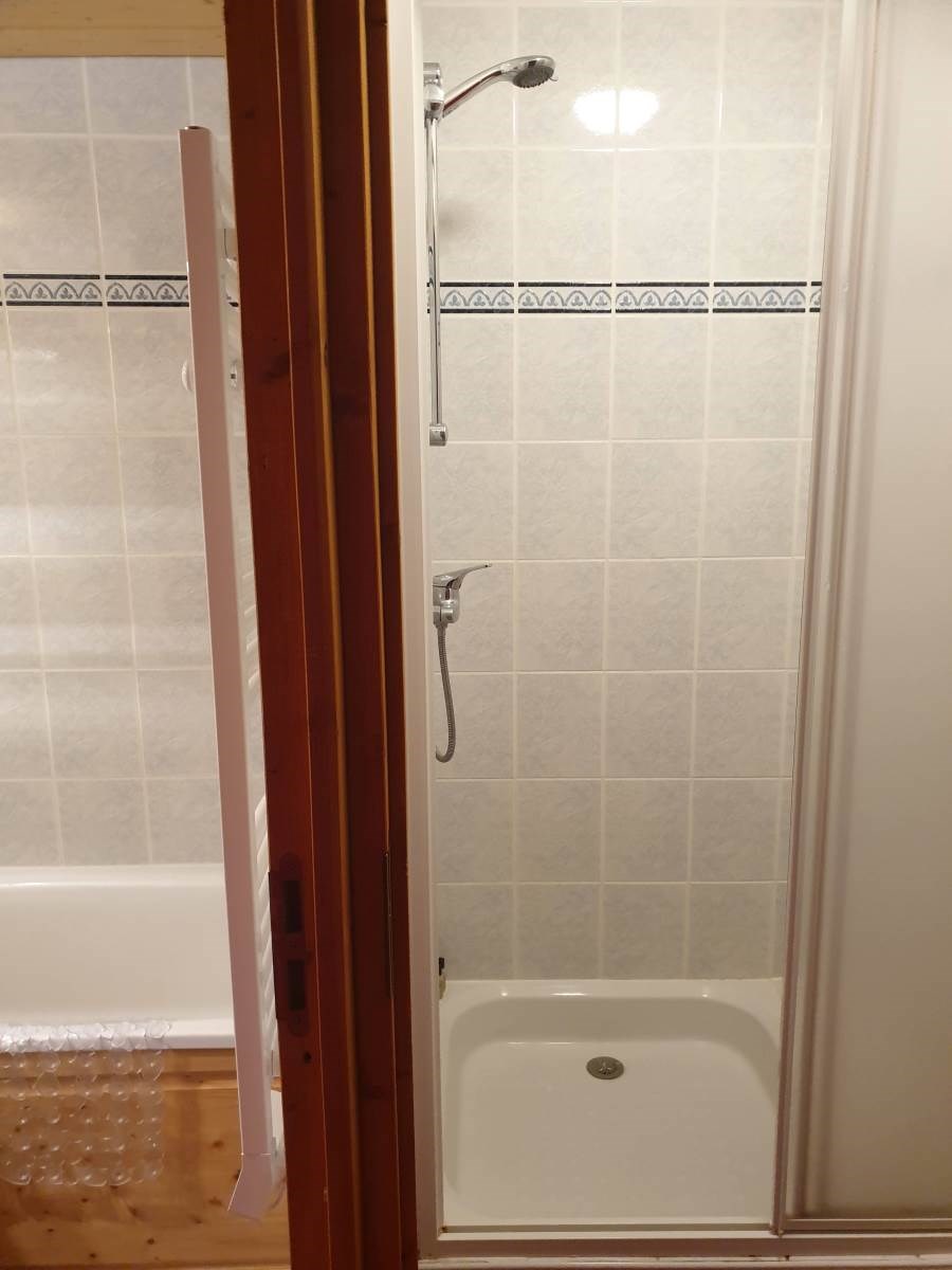 LA TURRA - Appt. 4/6pers - Piscine-Sauna, pied des pistes   