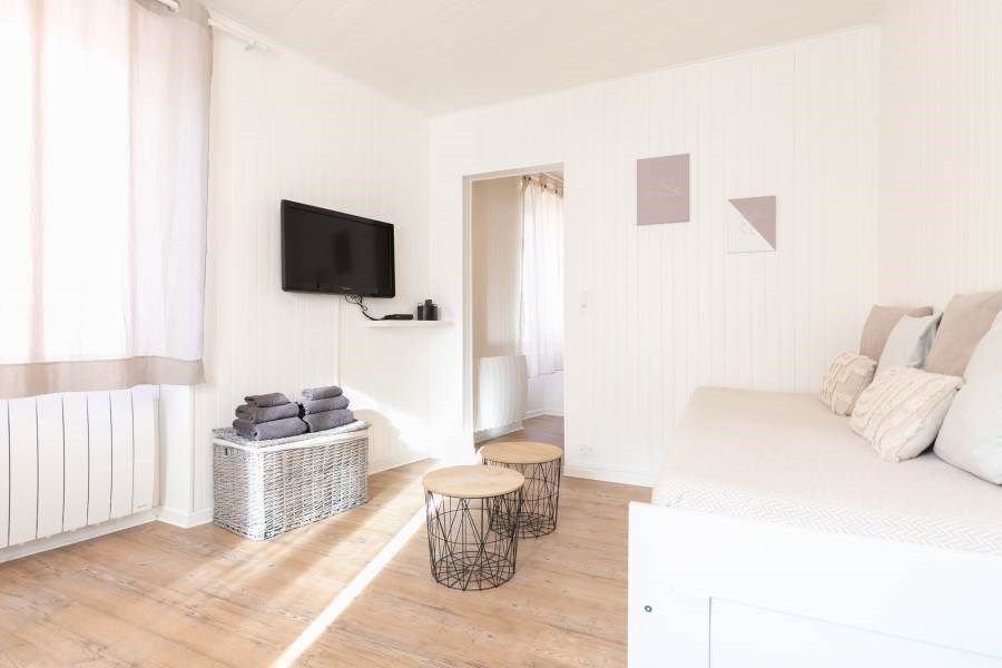 Au Petit Sommet - Ours Blanc