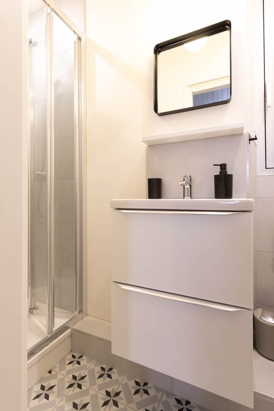 Au Petit Sommet - Ours Blanc