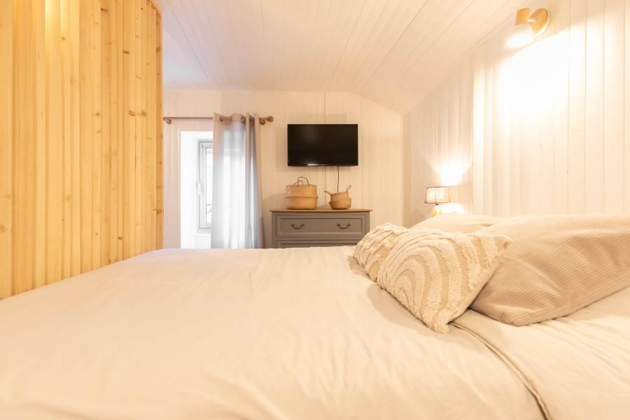 Au Petit Sommet - Cerf Brun