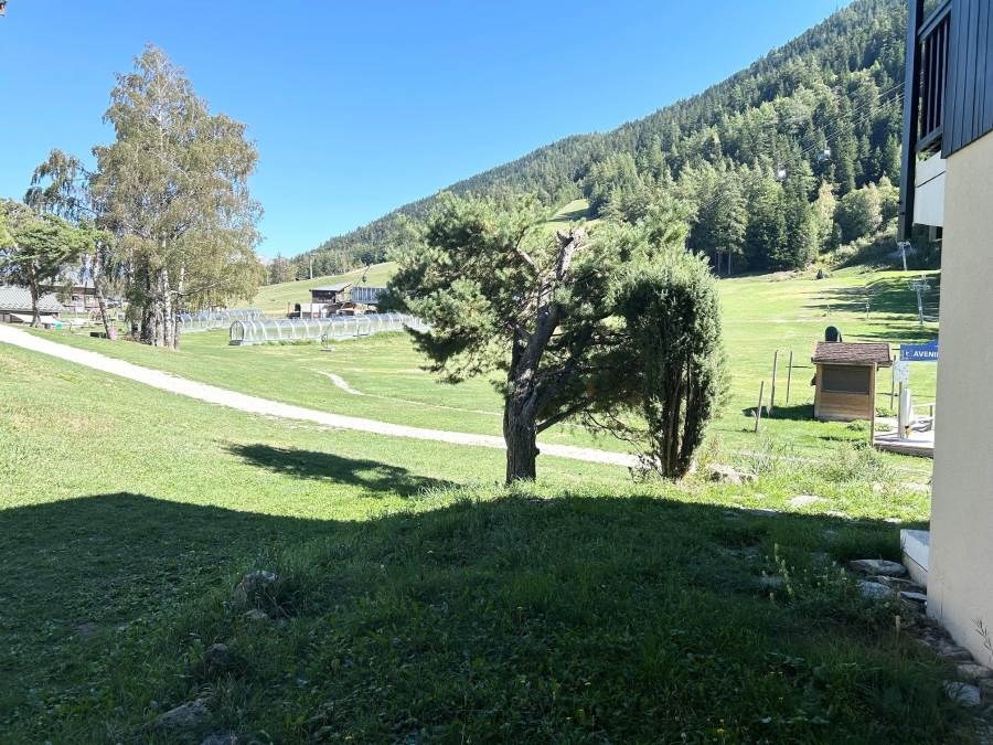 Les Arolles - Apt 29B