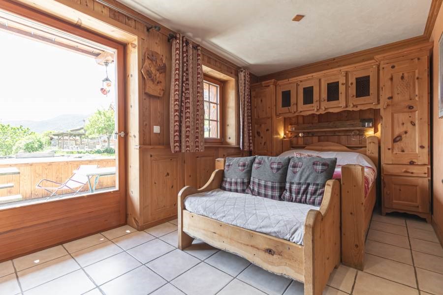 Chalet Les Liouès - Apt le Pin Cembro