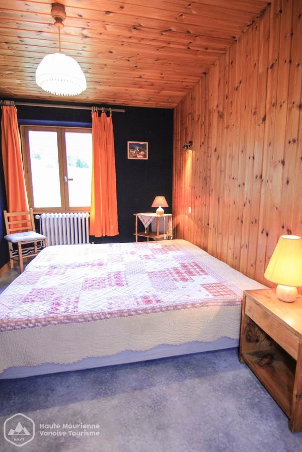 Filliol Monique et Aimé - Gîte Chelou - apt n°871