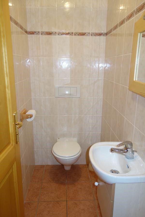 "Maison Neuve/Le Cadran"