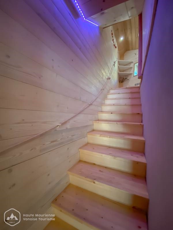 LES MERISIERS - NID DES ANGES