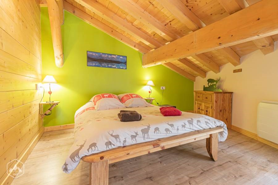 * Chalet de la fontaine - la Parrachée (6 pers)