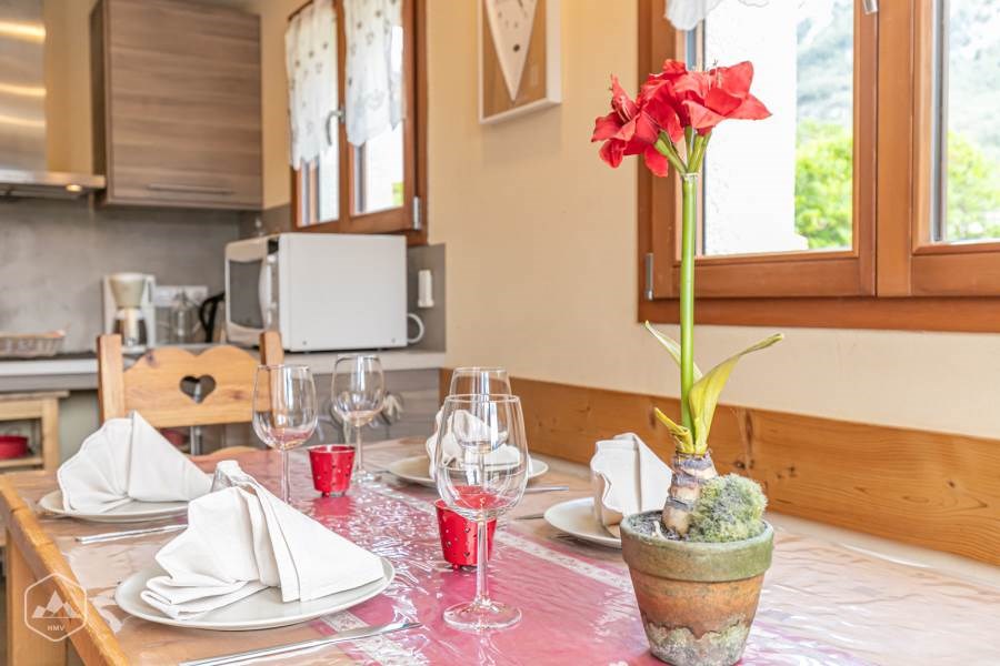 * Chalet de la fontaine - la Parrachée (6 pers)